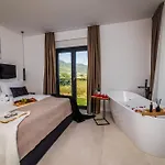 Seascape With Private Pool * Kaštel Novi