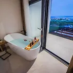 Villa Seascape With Private Pool *