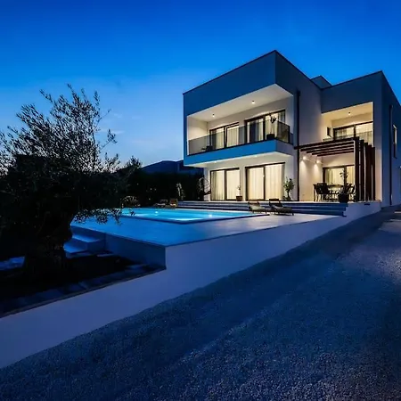 Willa Seascape With Private Pool *