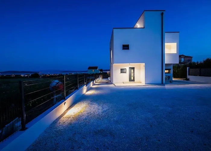 Willa Seascape With Private Pool