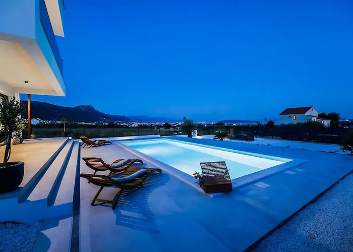 Willa Seascape With Private Pool
