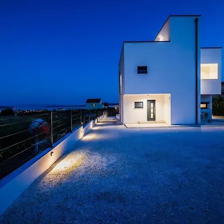 Villa Seascape With Private Pool