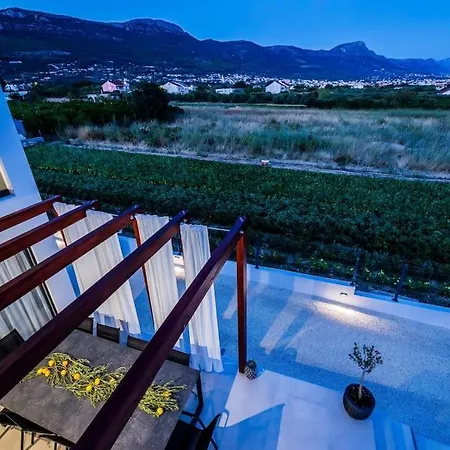 Seascape With Private Pool فيلة