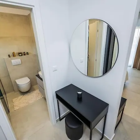 Seascape With Private Pool Kaštel Novi